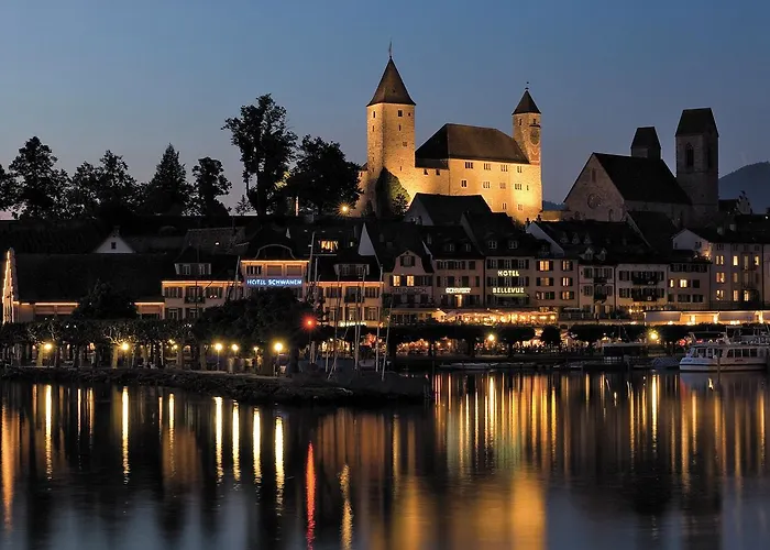 300m Zur S-bahn Jona 民宿